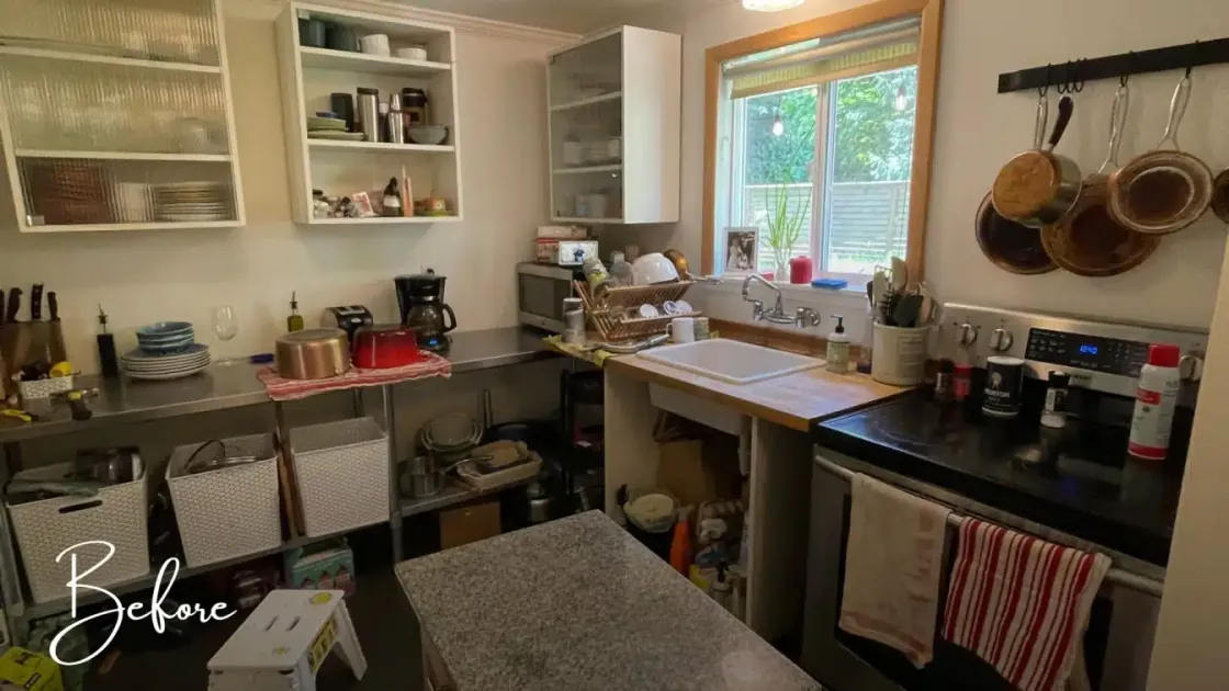 Kitchen before renovation