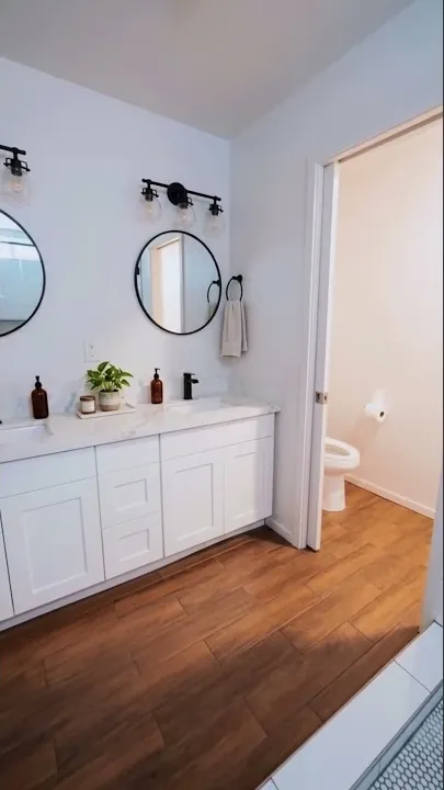 Video thumbnail: this master bathroom with a walk-in shower