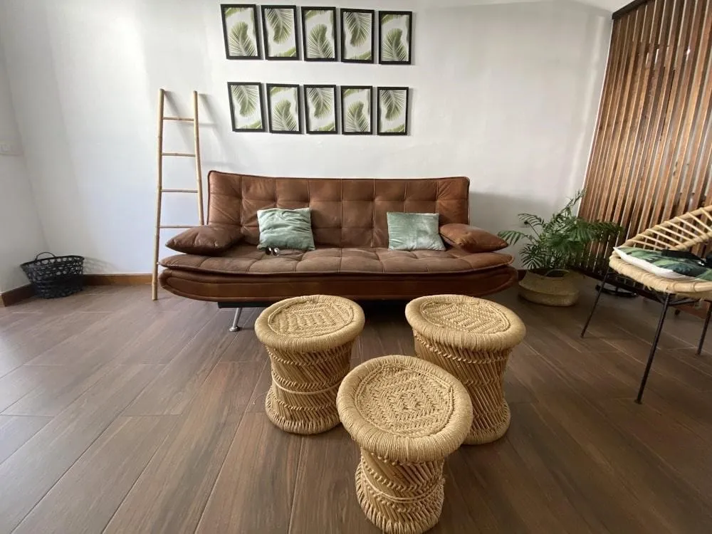 Vinyl flooring