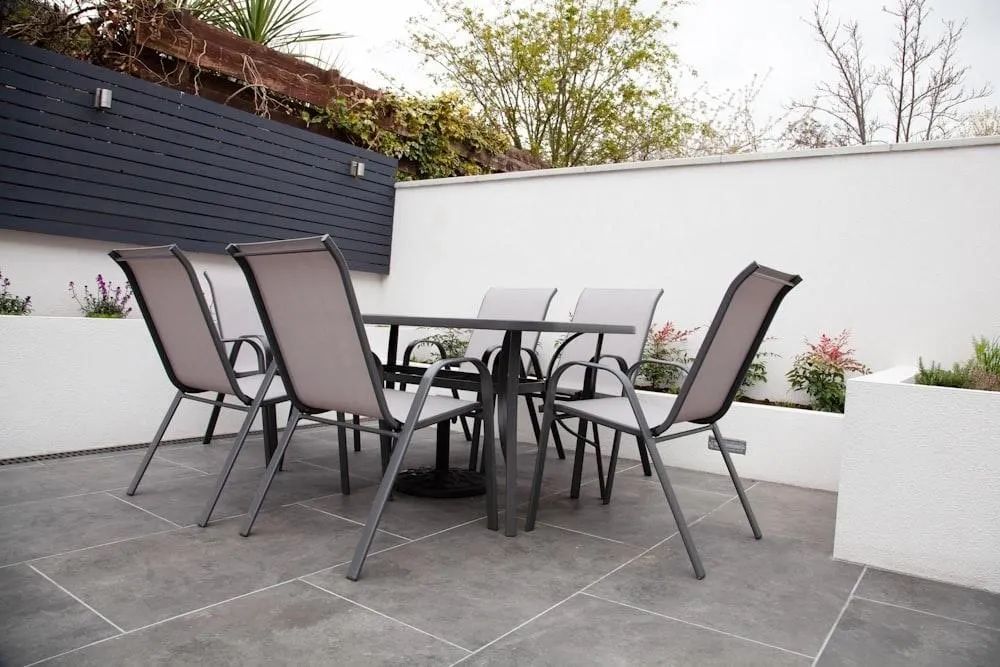 Porcelain tile floor