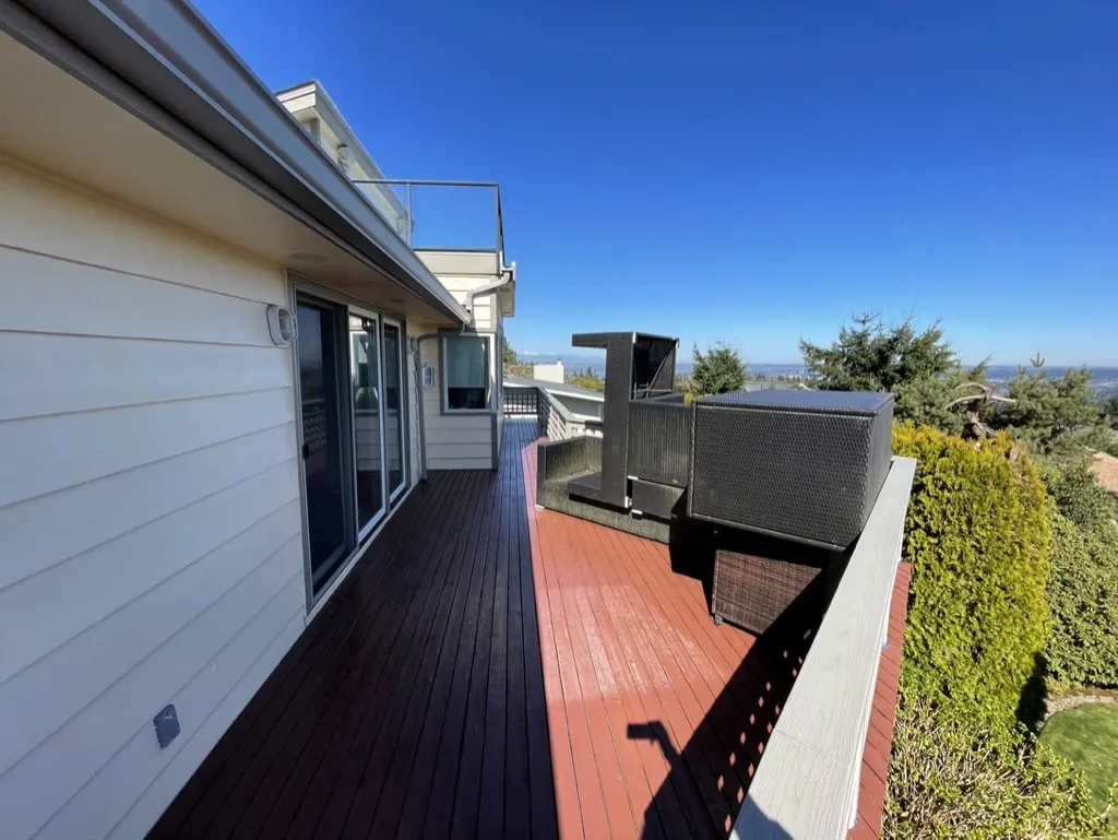 Deck Refinish Services