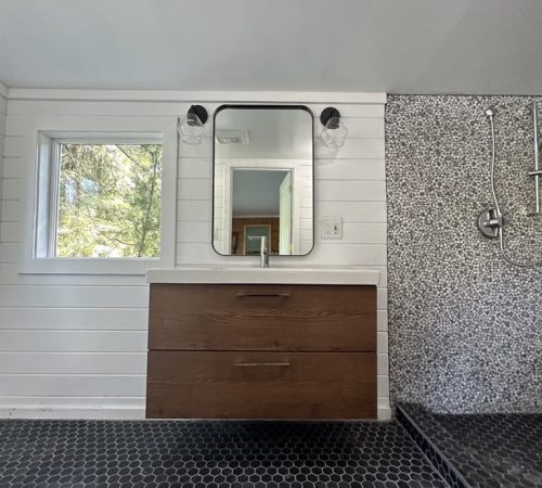 325E737C-9B6D-48C6-863E-E152FDC5D8F8_1_105_c